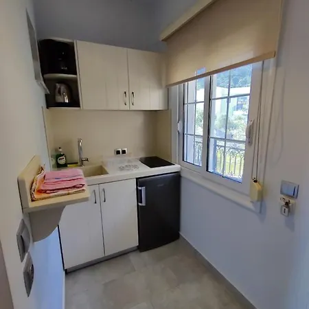 Apollon Appartement *